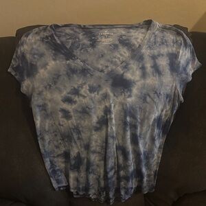 Faded Glory Blue Tie-Dye V-Neck Tee